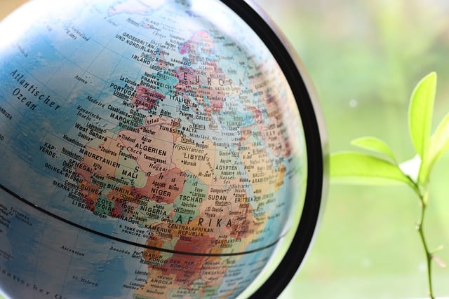 跨境电商出海必读：为何说香港公司是您全球资金的“超级中转站”？